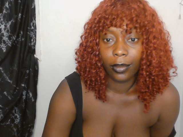 Strip-me-naked live cam on BongaCams