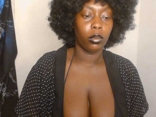 Strip-me-naked, live now on BongaCams
