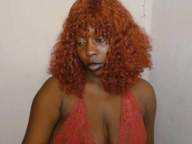 Strip-me-naked live cam on BongaCams