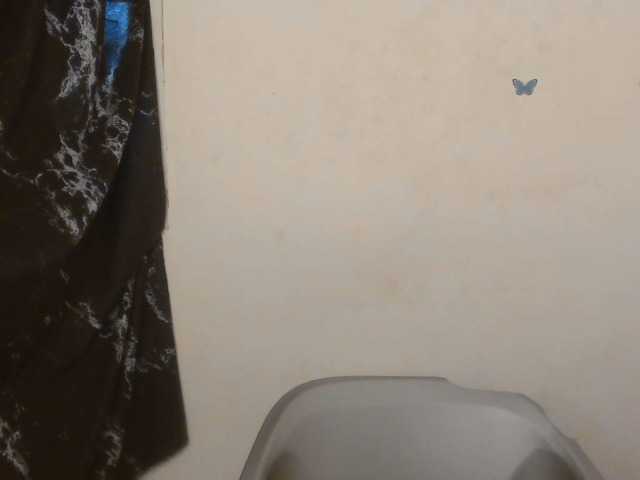 Strip-me-naked live cam on BongaCams