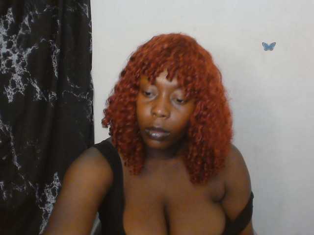 Strip-me-naked live cam on BongaCams