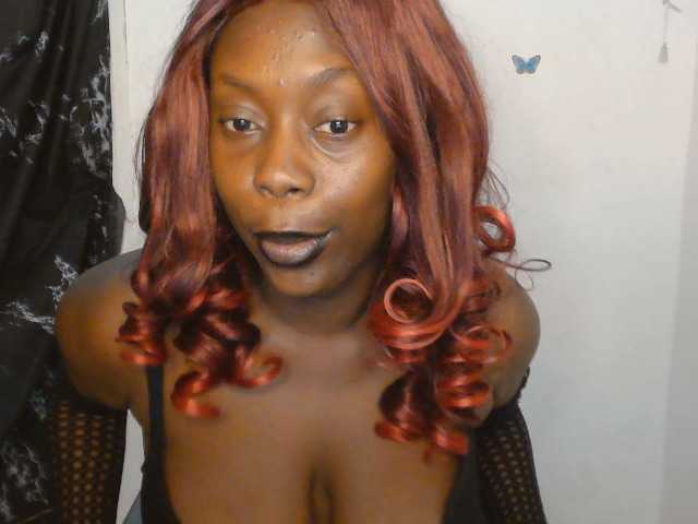Strip-me-naked live cam on BongaCams