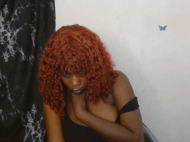 Strip-me-naked live cam on BongaCams
