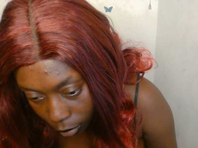 Strip-me-naked live cam on BongaCams