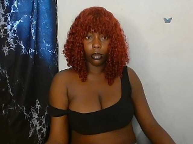 Strip-me-naked live cam on BongaCams