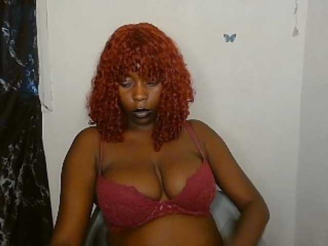 Strip-me-naked live cam on BongaCams