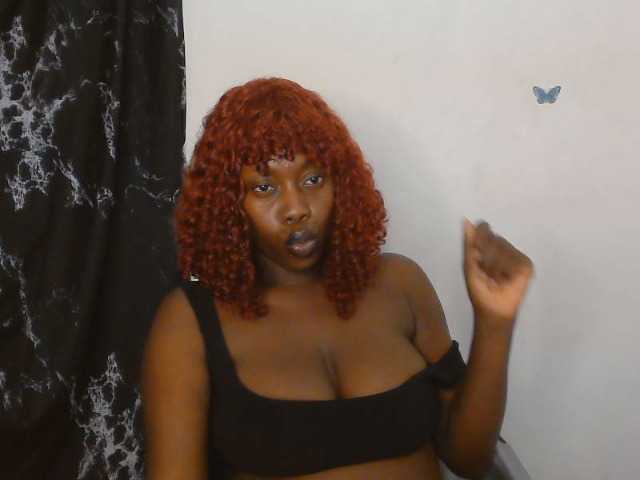 Strip-me-naked live cam on BongaCams