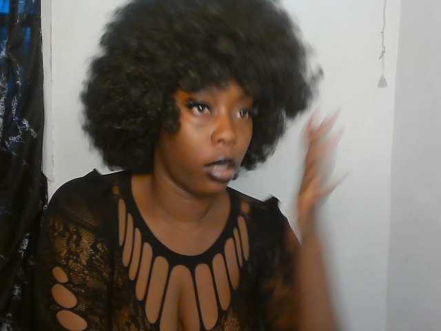 Strip-me-naked live cam on BongaCams