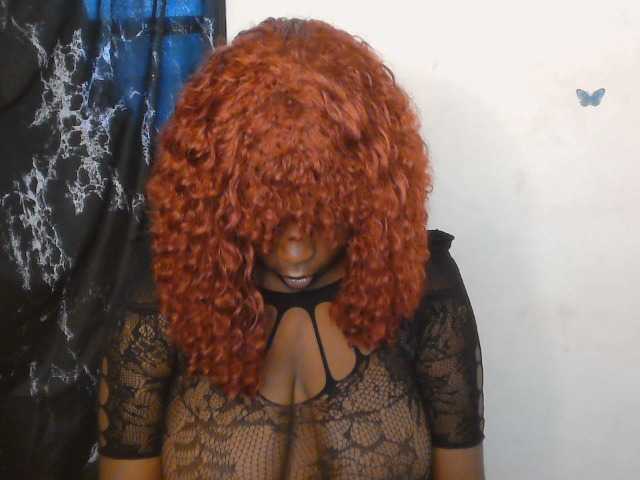 Strip-me-naked live cam on BongaCams