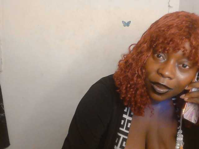 Strip-me-naked live cam on BongaCams