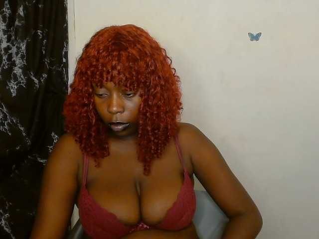 Strip-me-naked live cam on BongaCams