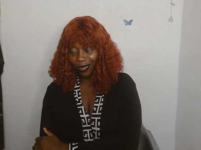 Strip-me-naked live cam on BongaCams