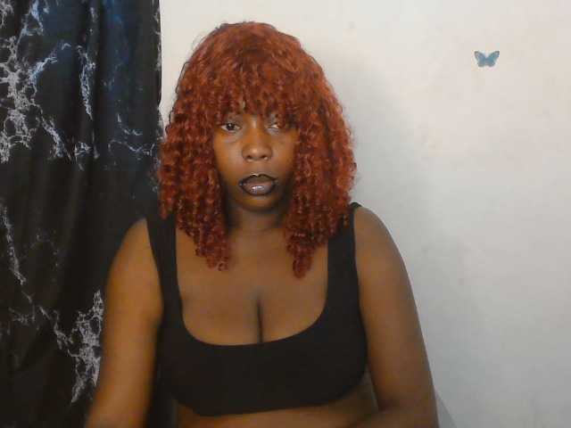 Strip-me-naked live cam on BongaCams