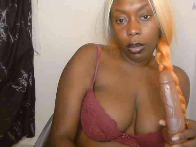 Strip-me-naked webcam