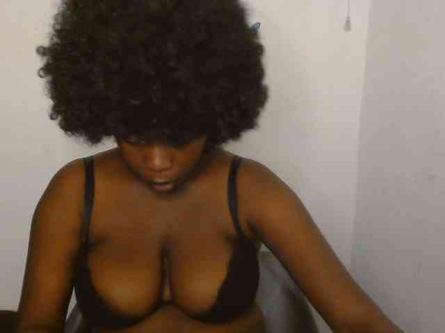 Strip-me-naked webcam