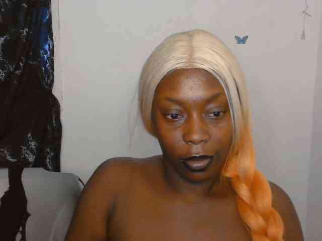 Strip-me-naked webcam
