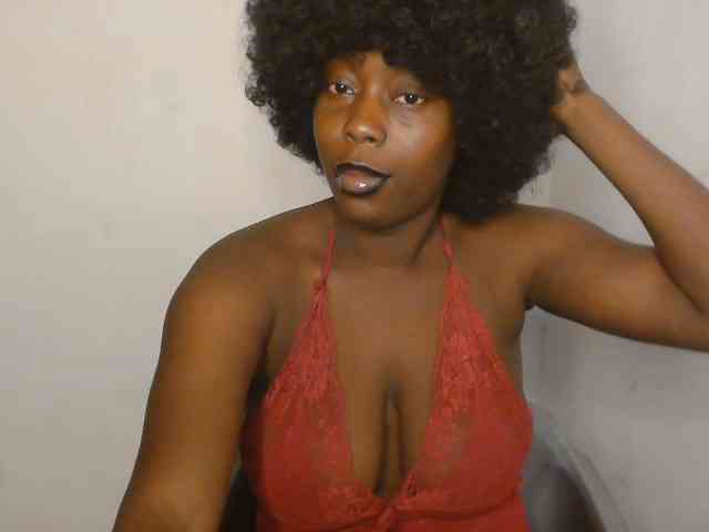 Strip-me-naked webcam