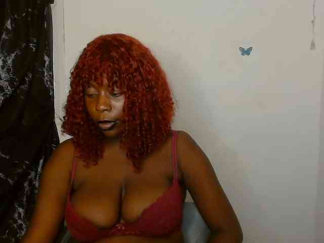 Strip-me-naked webcam