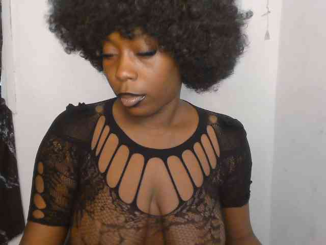Strip-me-naked webcam