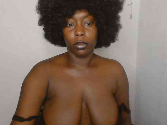 Strip-me-naked webcam