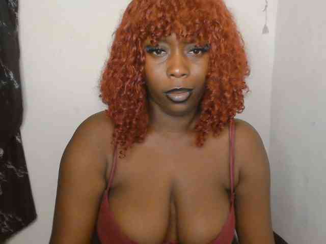 Strip-me-naked webcam