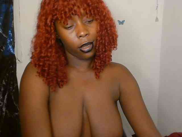 Strip-me-naked webcam