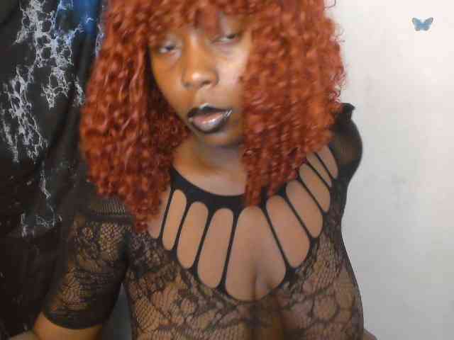 Strip-me-naked webcam