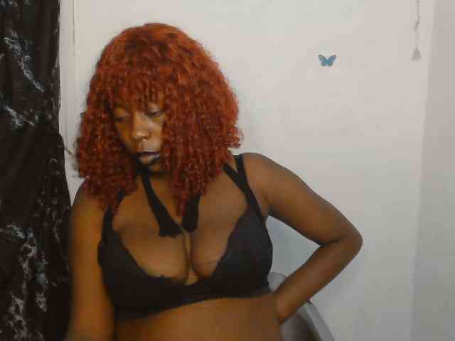 Strip-me-naked webcam