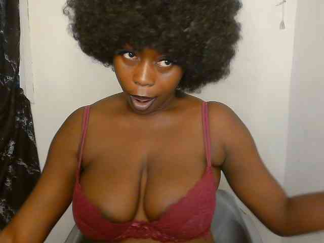 Strip-me-naked webcam