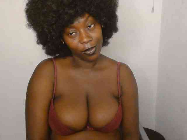 Strip-me-naked webcam