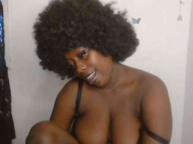Strip-me-naked webcam
