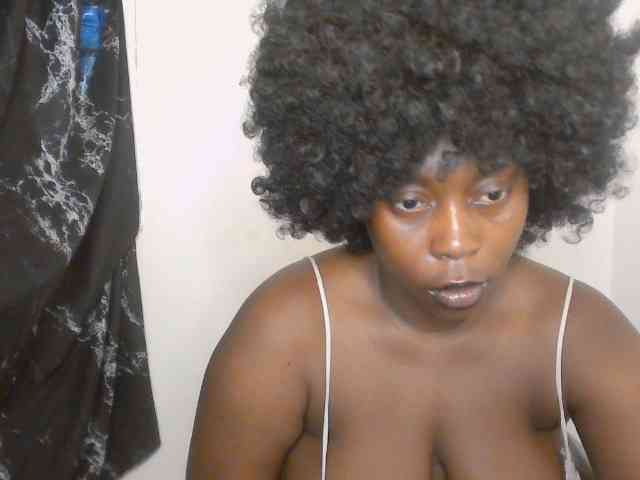 Strip-me-naked Strip-me-naked