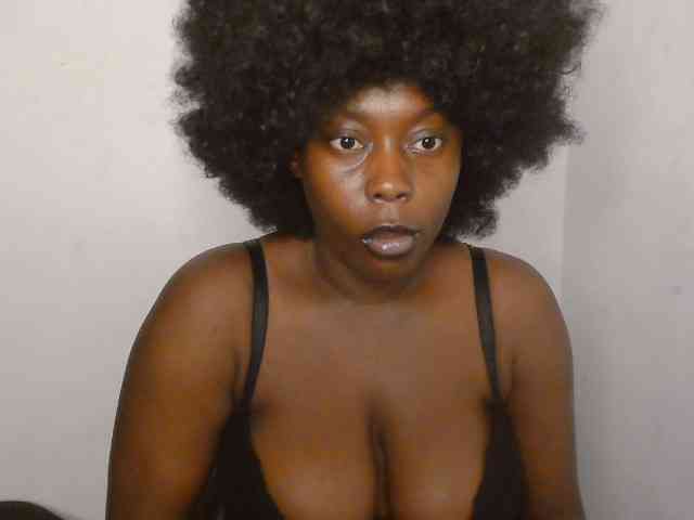 Strip-me-naked webcam