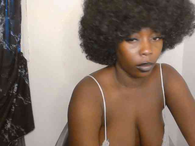 Strip-me-naked webcam