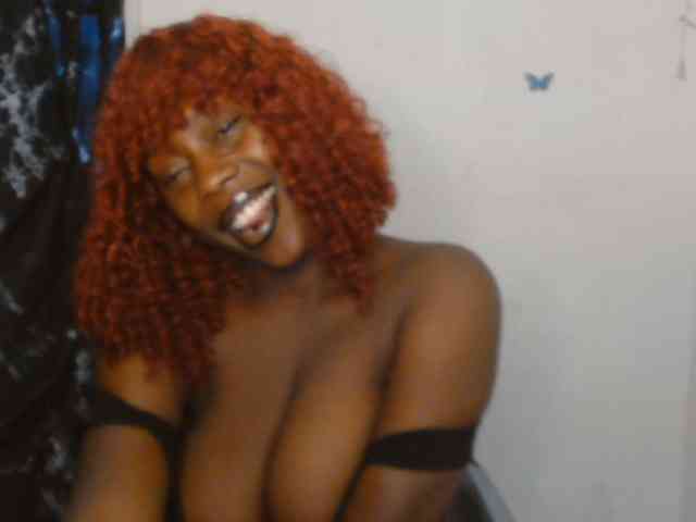 Strip-me-naked webcam