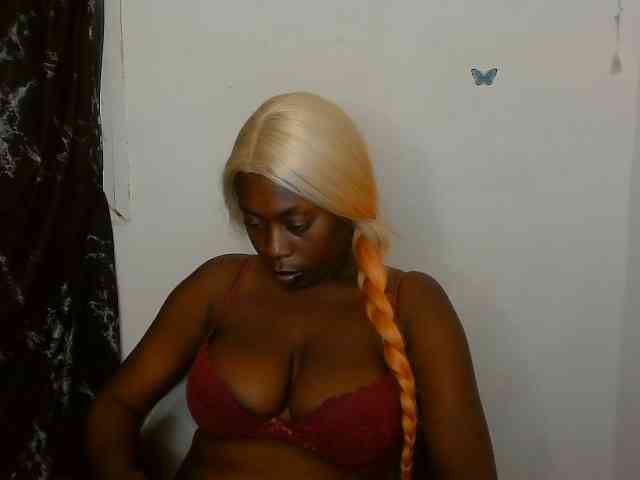 Strip-me-naked webcam