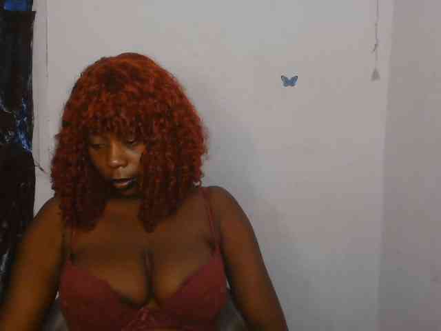Strip-me-naked webcam