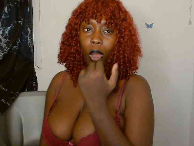 Strip-me-naked webcam