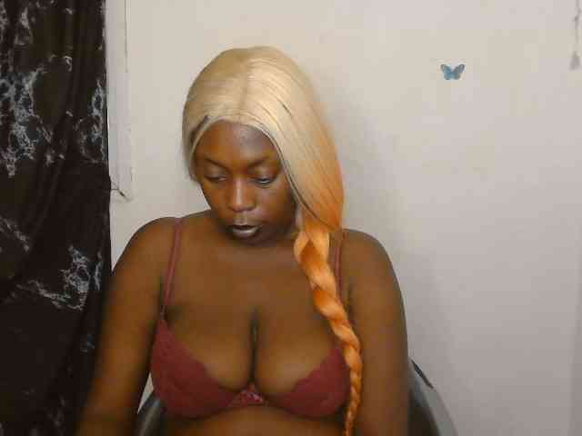 Strip-me-naked webcam