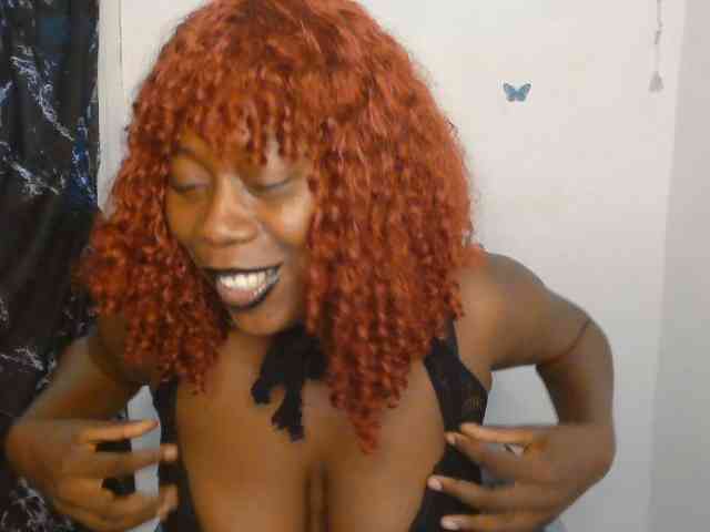 Strip-me-naked webcam