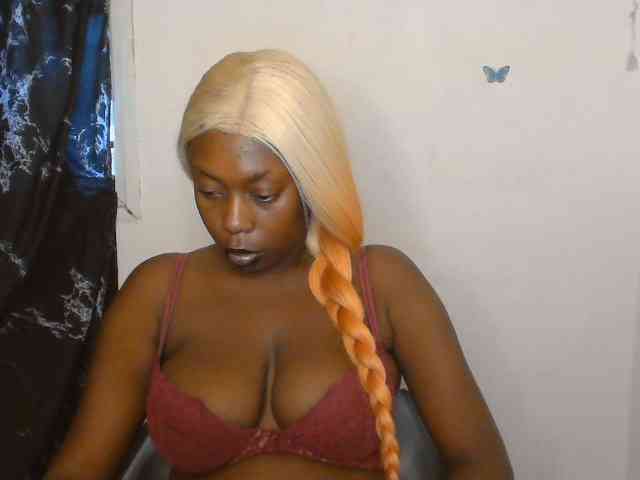 Strip-me-naked webcam