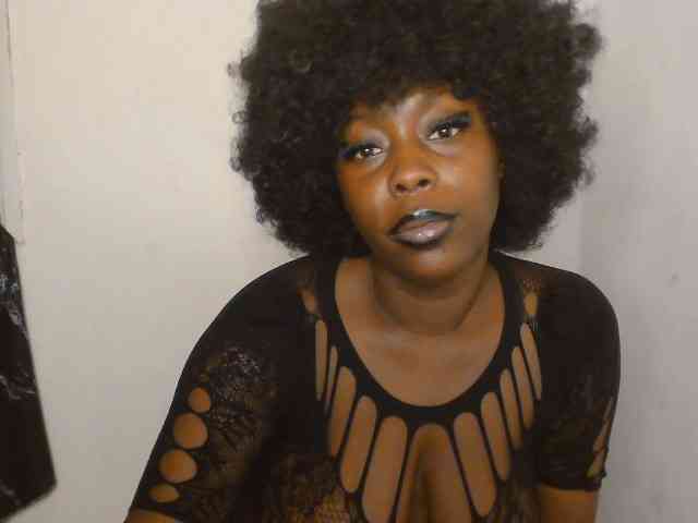 Strip-me-naked webcam