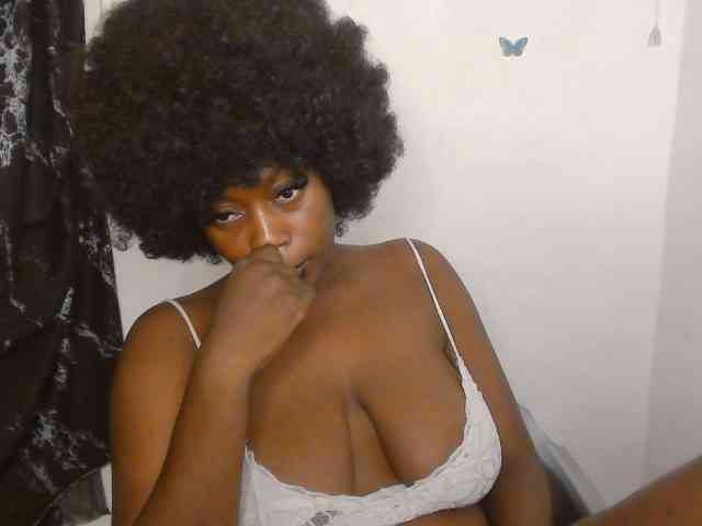 Strip-me-naked webcam