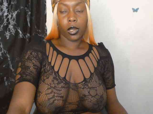 Strip-me-naked webcam