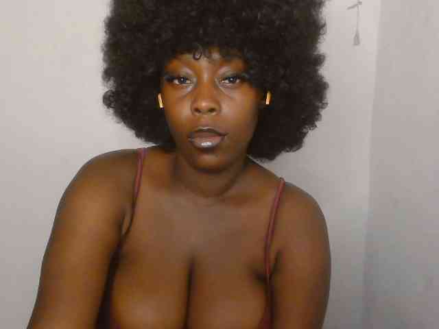 Strip-me-naked webcam