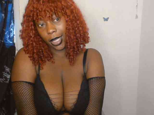 Strip-me-naked webcam
