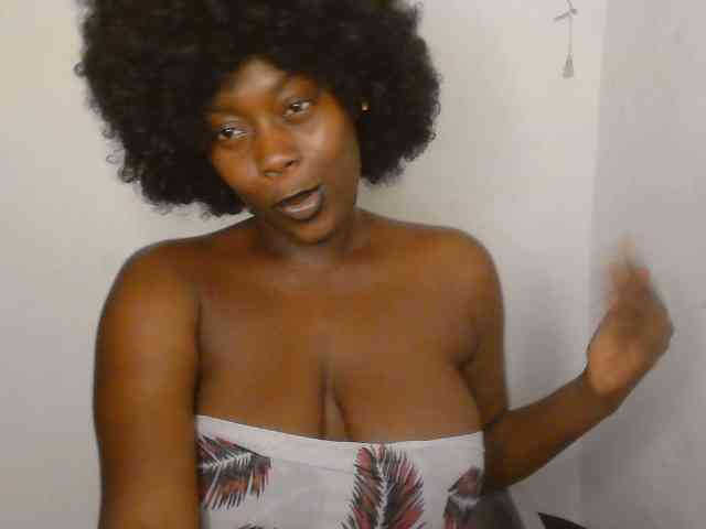 Strip-me-naked webcam