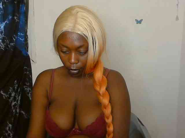 Strip-me-naked webcam