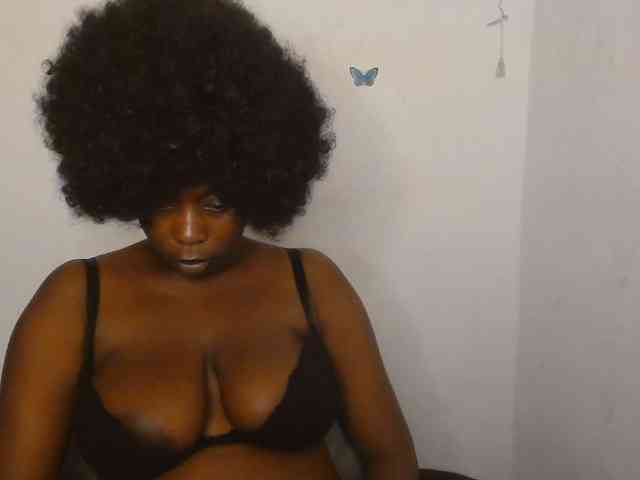 Strip-me-naked webcam