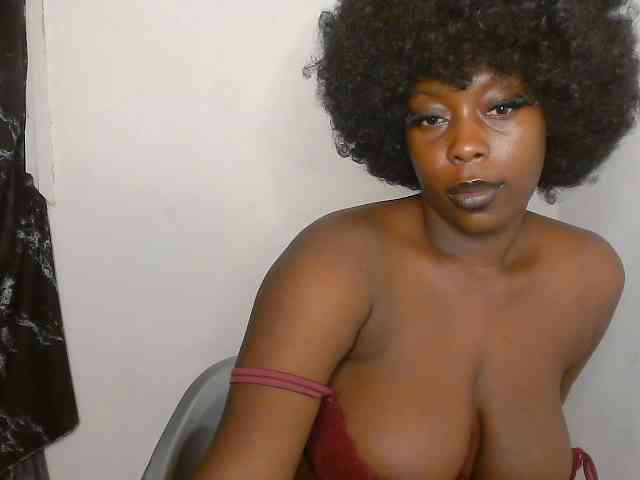 Strip-me-naked webcam